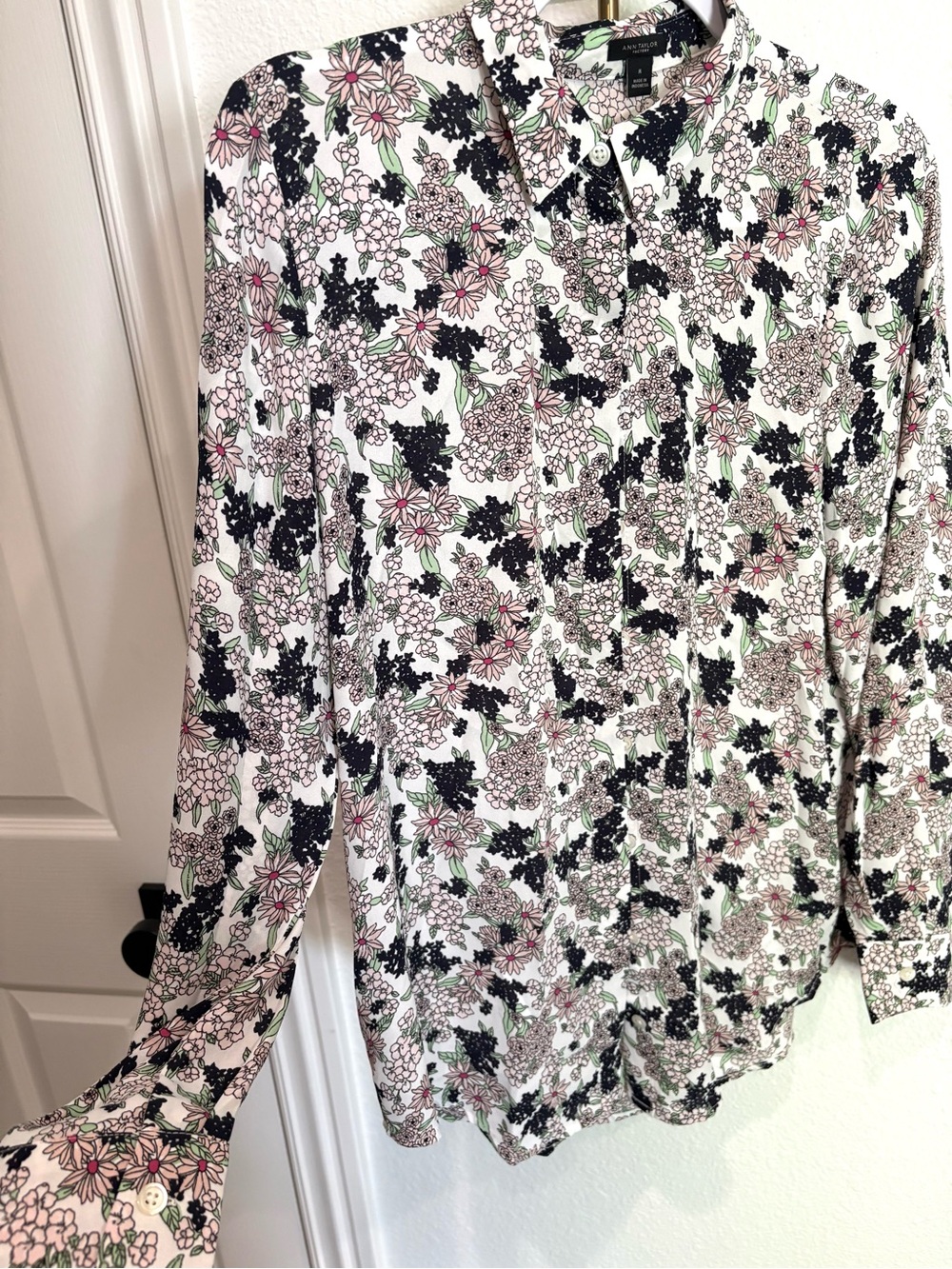Ann Taylor Floral Button-Up Blouse